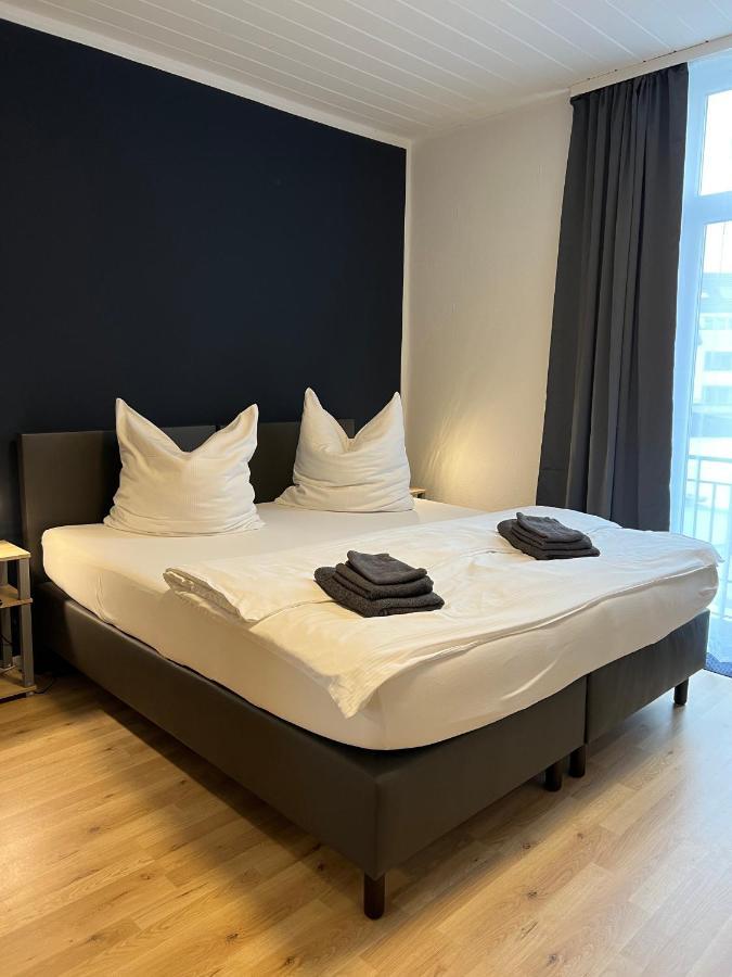 Hotel Monopol Хильден Экстерьер фото